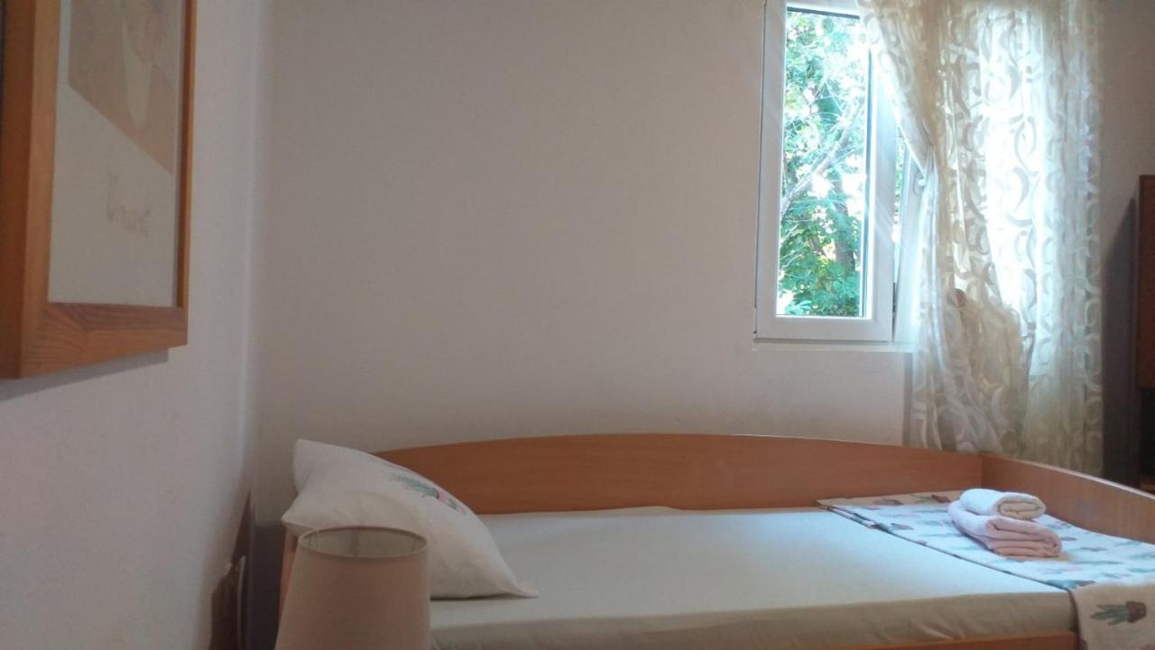 Apartman Vesna ヴィルパザル エクステリア 写真