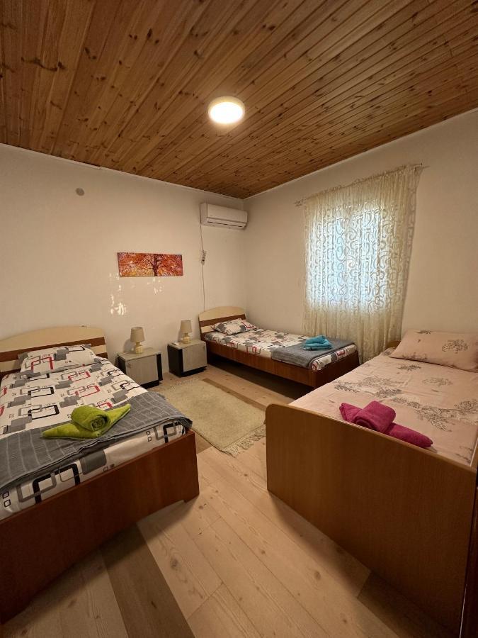 Apartman Vesna ヴィルパザル エクステリア 写真